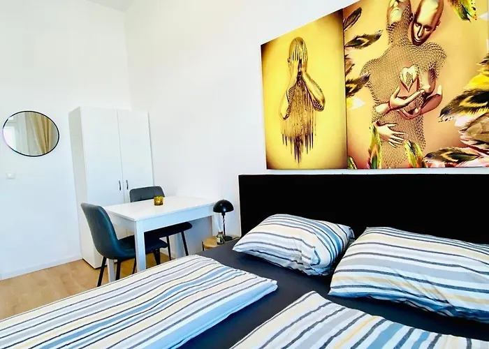 Comfortable Private In 5br Accommodation, 7-min Walk To Westbahnhof * Vienna