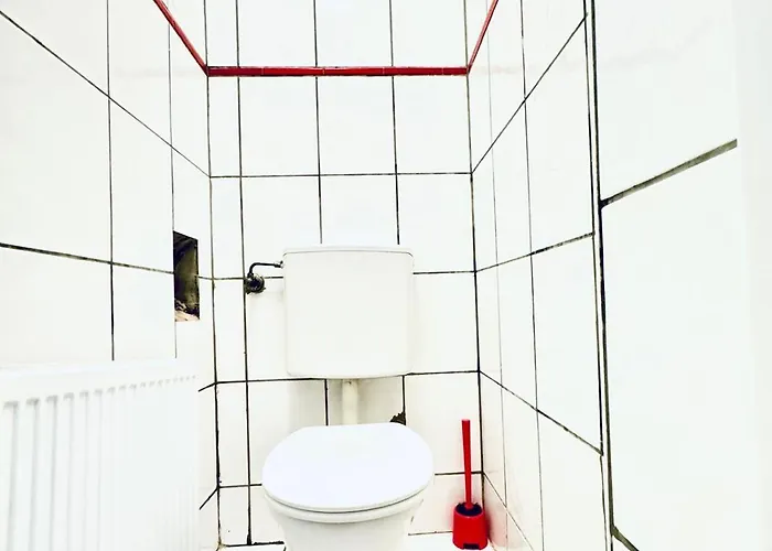 Comfortable Private In 5br Accommodation, 7-min Walk To Westbahnhof Apartment Vienna